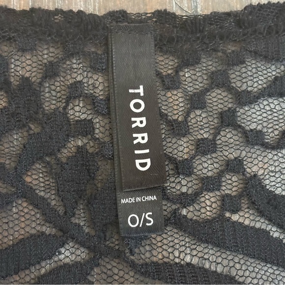 Torrid Black Lace Shrug O/S - Picture 2 of 7